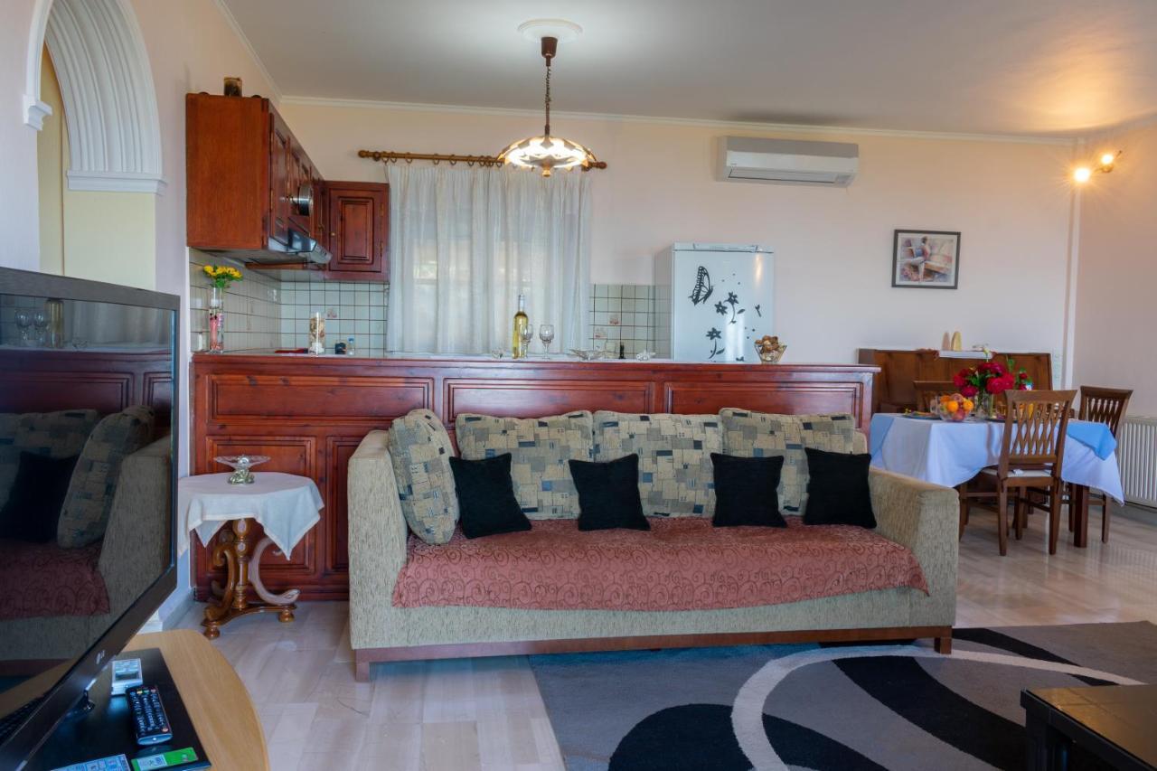 Villa Emily Achilleion Екстер'єр фото