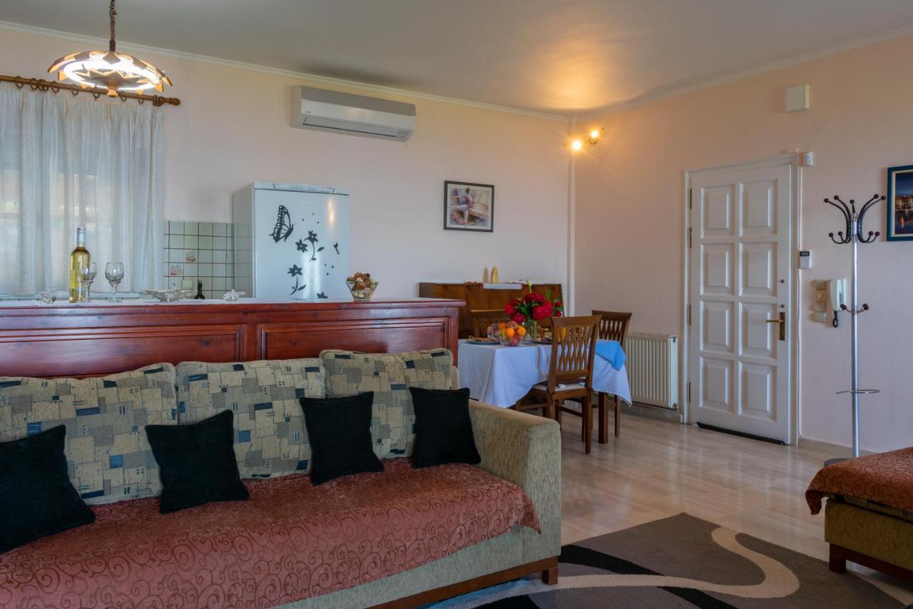 Villa Emily Achilleion Екстер'єр фото